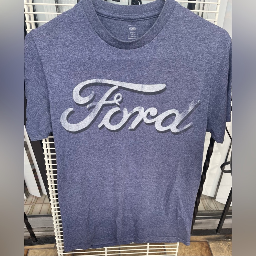 Ford Grayish Blue T-Shirt Boys Size Small - Picture 1 of 3